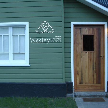 Wesley House Hosteria Boutique Сан-Мартин-де-лос-Андес Экстерьер фото
