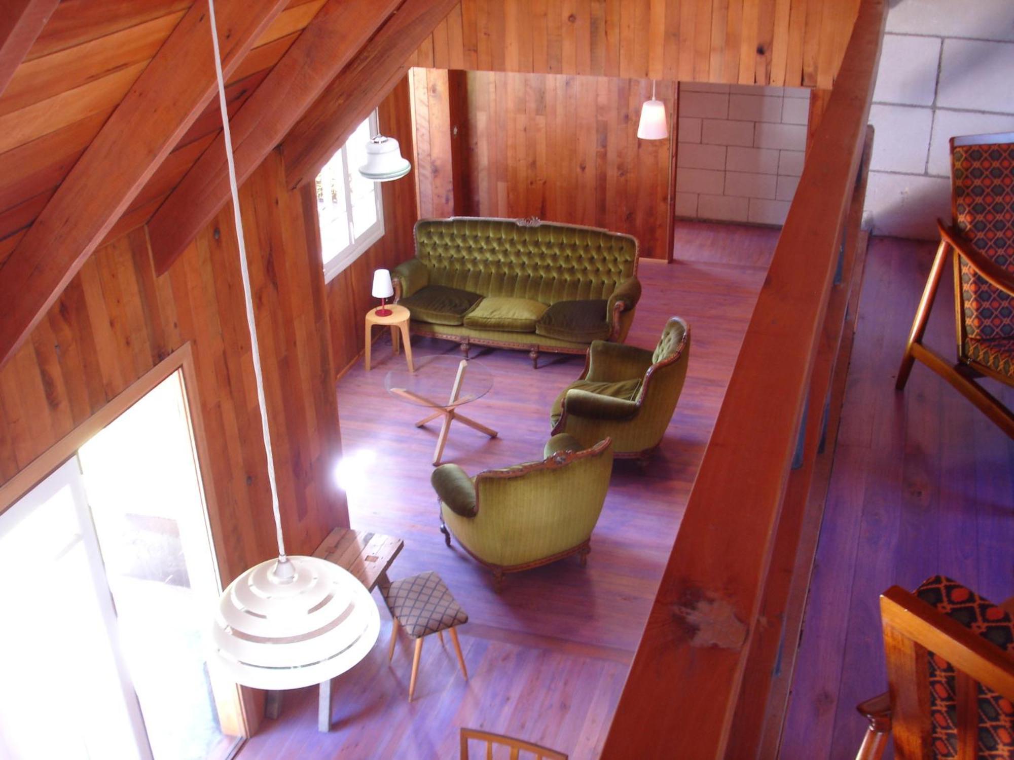 Wesley House Hosteria Boutique Сан-Мартин-де-лос-Андес Экстерьер фото