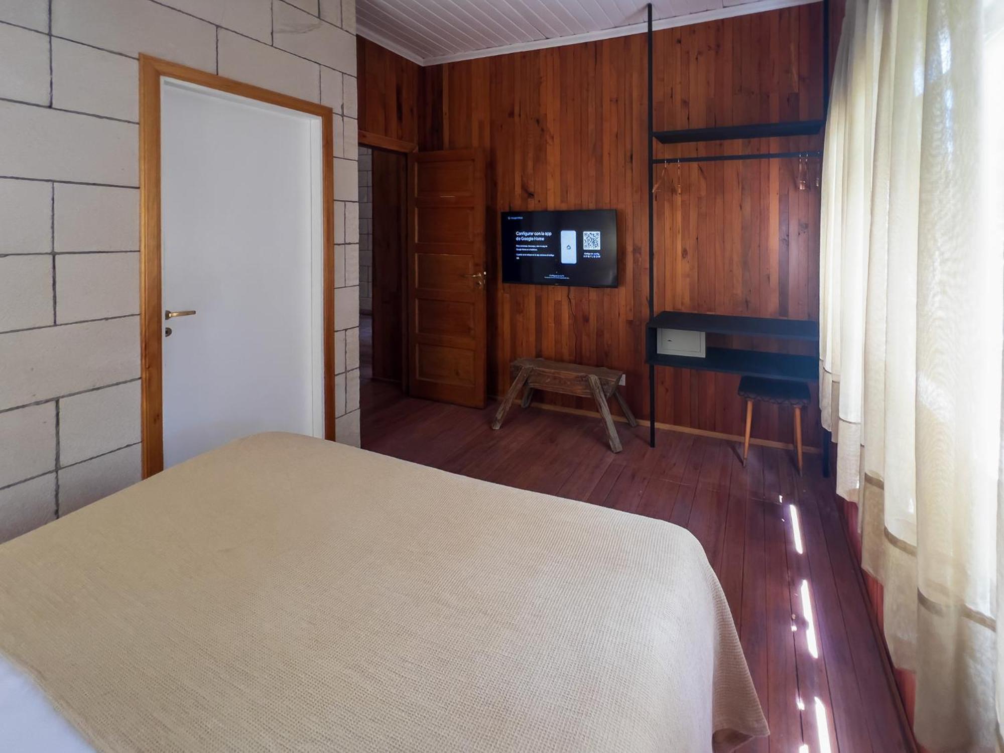 Wesley House Hosteria Boutique Сан-Мартин-де-лос-Андес Экстерьер фото